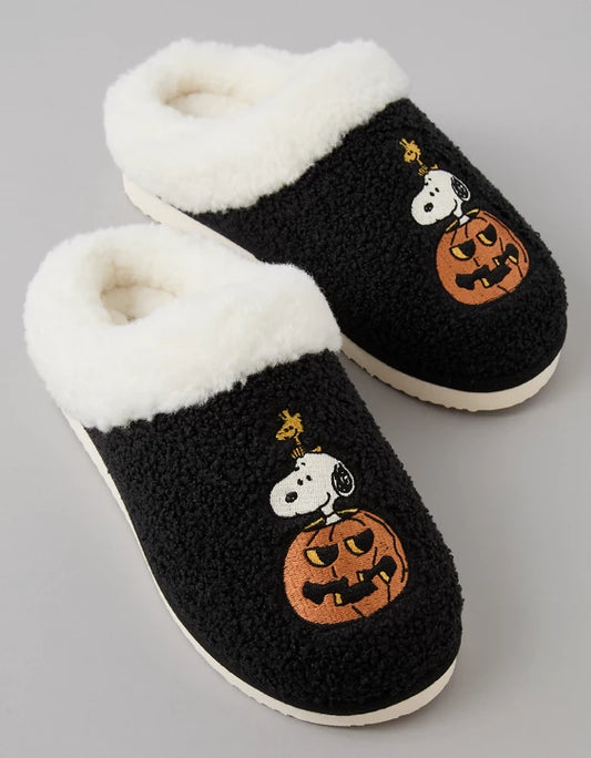 Pre ordena-AE Snoopy Halloween Scuff Slipper black
