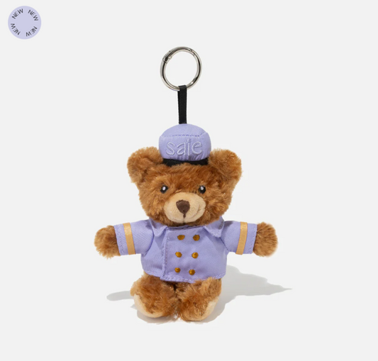 ENTREGA INMEDIATA-The Bellhop Bear Keychain SAIE